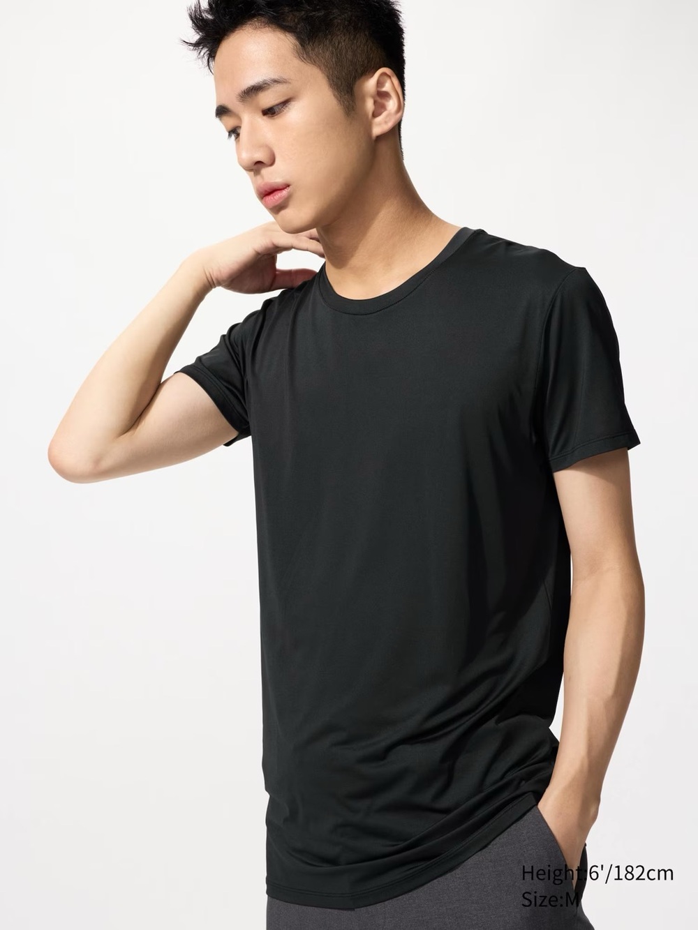 UNIQLO: AIRism Crew Neck T-Shirt - Picture 6 of 8